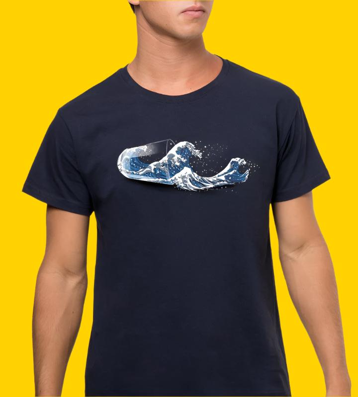 Tee "Kanagaglass" • by TeeOreo
