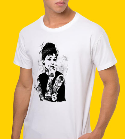 Tee "Audrey Osée" • by TeeOreo