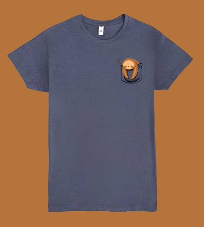 Tee "Nana" • by TeeOreo