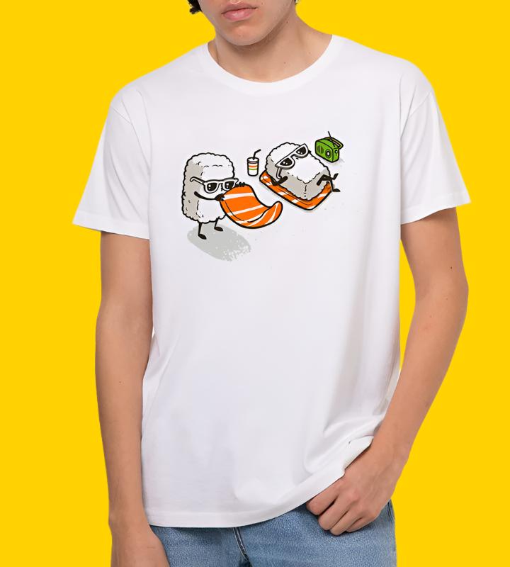 Tee "Sushi Plage" • by TeeOreo